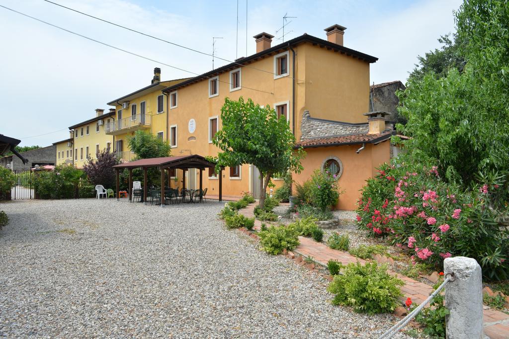 Agriturismo Le Mura Del Gherlo Villa Valeggio sul Mincio Exterior photo
