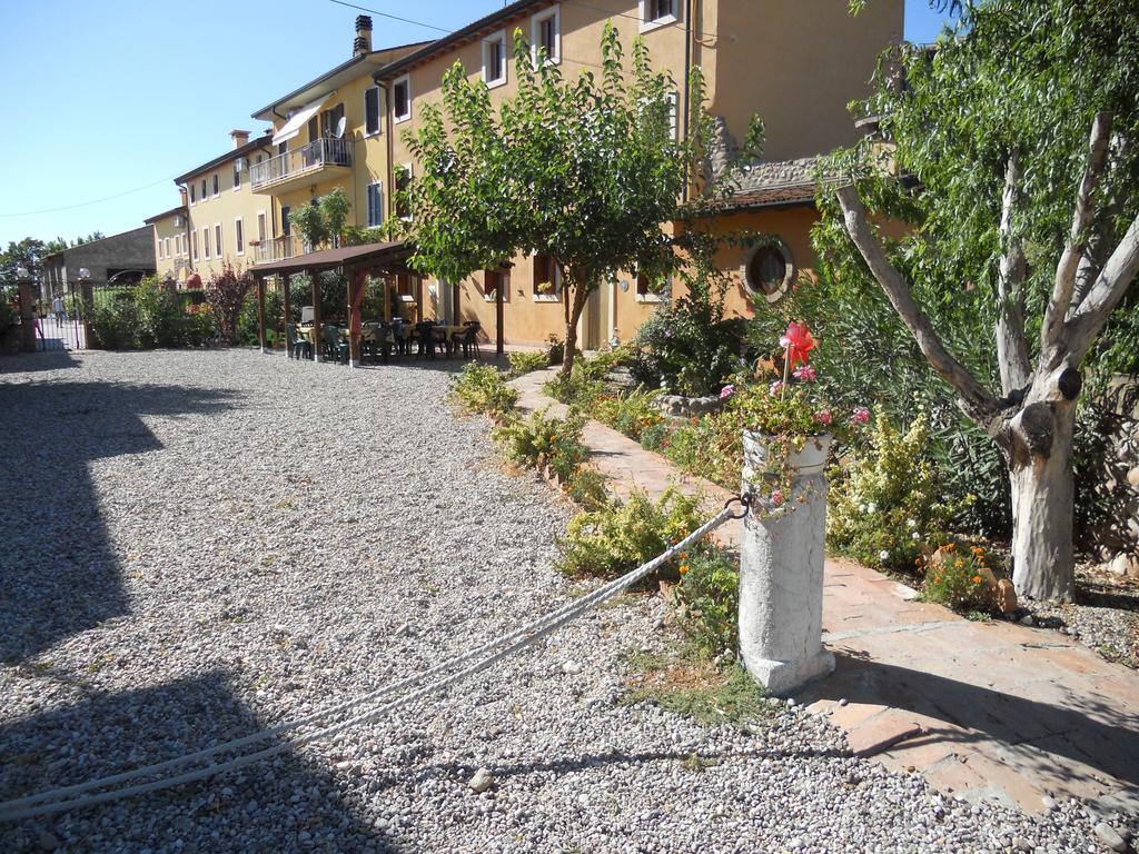 Agriturismo Le Mura Del Gherlo Villa Valeggio sul Mincio Exterior photo